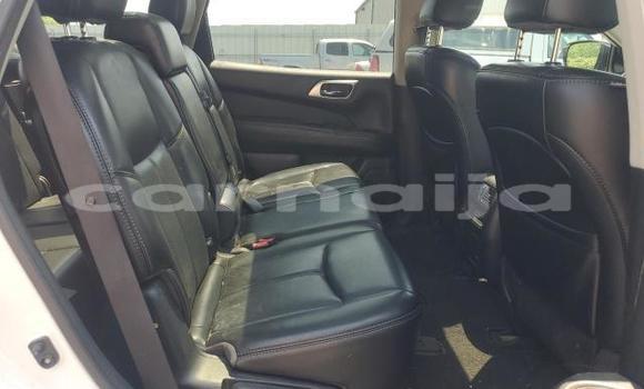 Acheter Neuf Voiture Nissan Pathfinder Blanc à Badagry, État de Lagos Acheter Neuf Voiture Nissan Pathfinder Blanc à Badagry, État de Lagos