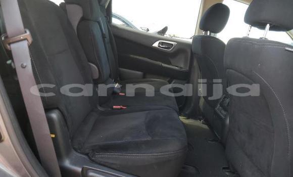 Buy New Nissan Pathfinder Silver Car in Badagry in Lagos State Buy New Nissan Pathfinder Silver Car in Badagry in Lagos State