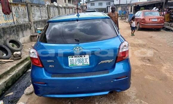 Buy Used Toyota Matrix Blue Car in Abak in Akwa Ibom State Buy Used Toyota Matrix Blue Car in Abak in Akwa Ibom State