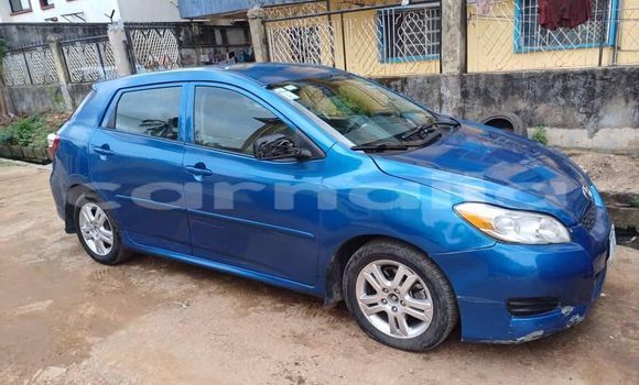 Buy Used Toyota Matrix Blue Car in Abak in Akwa Ibom State Buy Used Toyota Matrix Blue Car in Abak in Akwa Ibom State