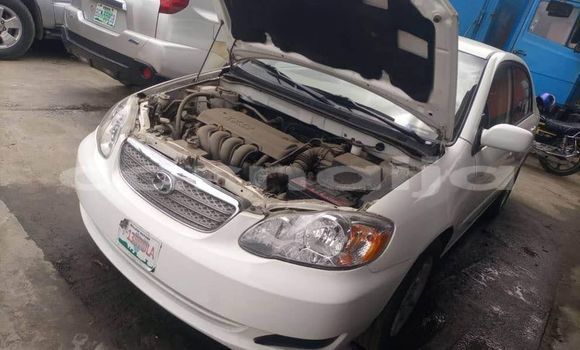 Buy Used Toyota Corolla White Car in Abagana in Anambra State Buy Used Toyota Corolla White Car in Abagana in Anambra State