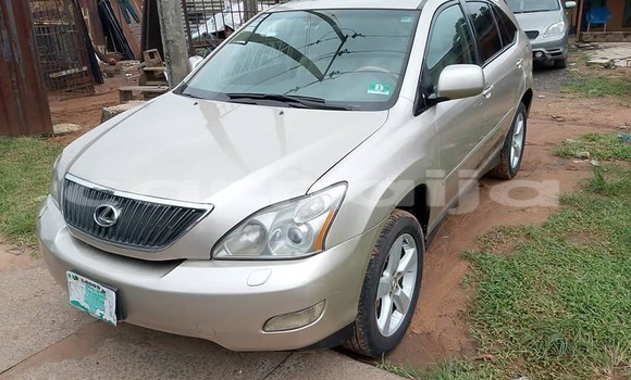 Acheter Occasion Voiture Lexus RX 330 Autre à Abak, État d'Akwa Ibom Acheter Occasion Voiture Lexus RX 330 Autre à Abak, État d'Akwa Ibom