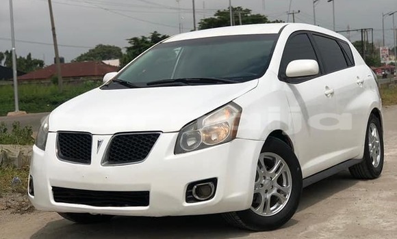 Buy Used Pontiac Vibe White Car in Abat in Akwa Ibom State