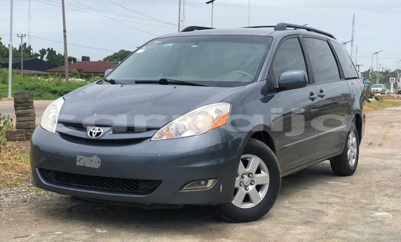 Buy Used Toyota Sienna Other Car in Abuja in Lagos State