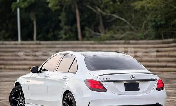 Acheter Occasion Voiture Mercedes-Benz C–Class Blanc à Abuja, État de Lagos Acheter Occasion Voiture Mercedes-Benz C–Class Blanc à Abuja, État de Lagos