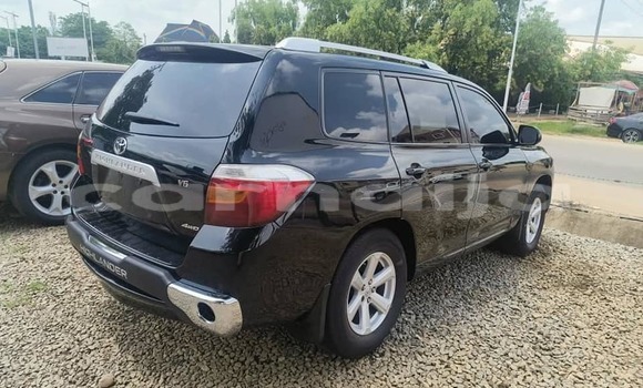 Acheter Occasion Voiture Toyota Highlander Noir à Abak, État d'Akwa Ibom Acheter Occasion Voiture Toyota Highlander Noir à Abak, État d'Akwa Ibom