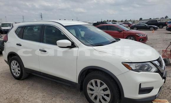 Acheter Neuf Voiture Nissan Rogue Blanc à Badagry, État de Lagos Acheter Neuf Voiture Nissan Rogue Blanc à Badagry, État de Lagos