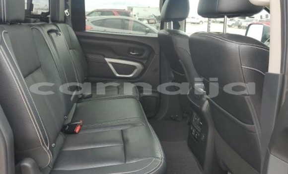 Acheter Neuf Voiture Nissan Titan Noir à Badagry, État de Lagos Acheter Neuf Voiture Nissan Titan Noir à Badagry, État de Lagos