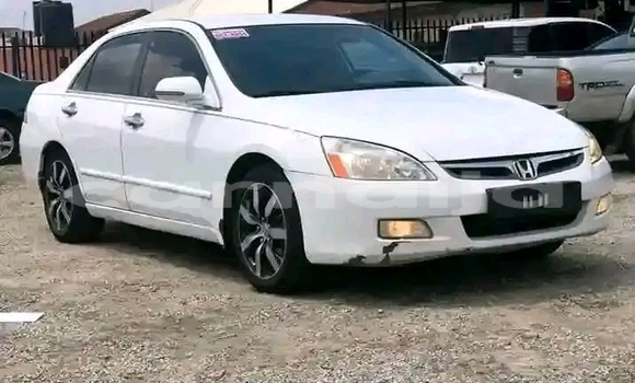 Acheter Occasion Voiture Honda Accord Blanc à Abuja, État de Lagos Acheter Occasion Voiture Honda Accord Blanc à Abuja, État de Lagos