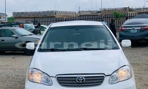 Acheter Occasion Voiture Toyota Corolla Blanc à Abuja, État de Lagos Acheter Occasion Voiture Toyota Corolla Blanc à Abuja, État de Lagos