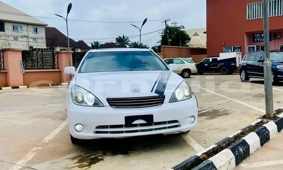 Acheter Occasion Voiture Lexus ES 300 Blanc à Abuja, État de Lagos Acheter Occasion Voiture Lexus ES 300 Blanc à Abuja, État de Lagos