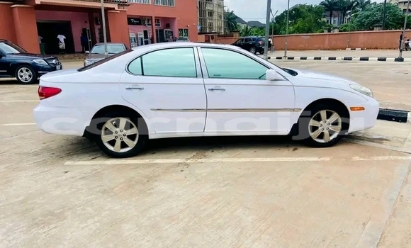 Acheter Occasion Voiture Lexus ES 300 Blanc à Abuja, État de Lagos Acheter Occasion Voiture Lexus ES 300 Blanc à Abuja, État de Lagos