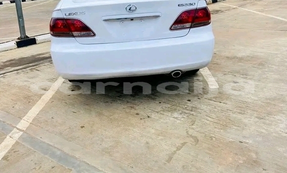 Acheter Occasion Voiture Lexus ES 300 Blanc à Abuja, État de Lagos Acheter Occasion Voiture Lexus ES 300 Blanc à Abuja, État de Lagos