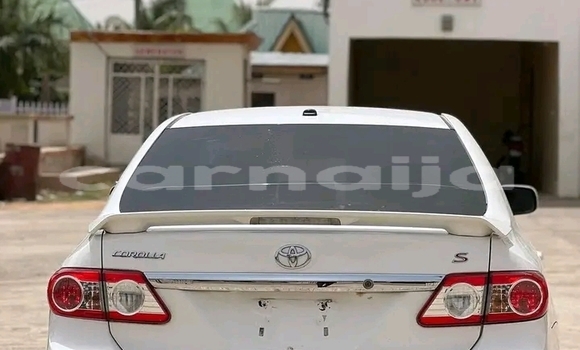 Buy Used Toyota Corolla White Car in Abua in Rivers State