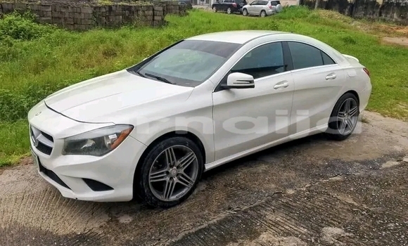 Buy Used Mercedes-Benz C-klasse White Car in Abudu in Edo