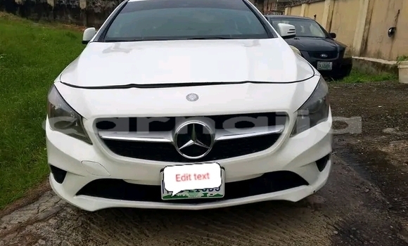 Acheter Occasion Voiture Mercedes-Benz C-klasse Blanc à Abudu, Edo Acheter Occasion Voiture Mercedes-Benz C-klasse Blanc à Abudu, Edo