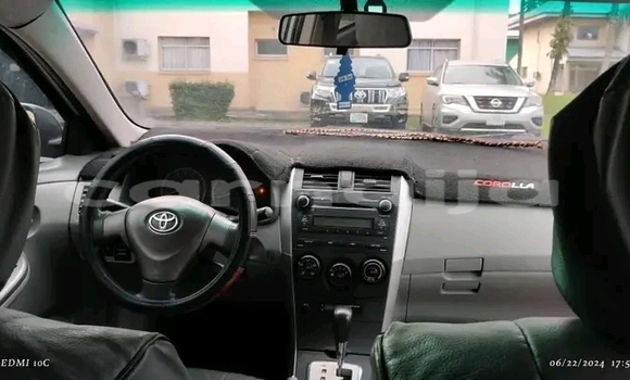 Acheter Occasion Voiture Toyota Corolla Blanc à Adogo, État de Kogi