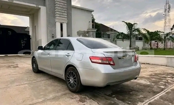 Buy Used Toyota Camry White Car in Abuja in Lagos State Buy Used Toyota Camry White Car in Abuja in Lagos State