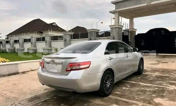 Buy Used Toyota Camry White Car in Abuja in Lagos State Buy Used Toyota Camry White Car in Abuja in Lagos State