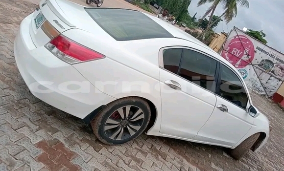 Acheter Occasion Voiture Honda Accord Blanc à Abakaliki, État d'Ebonyi Acheter Occasion Voiture Honda Accord Blanc à Abakaliki, État d'Ebonyi