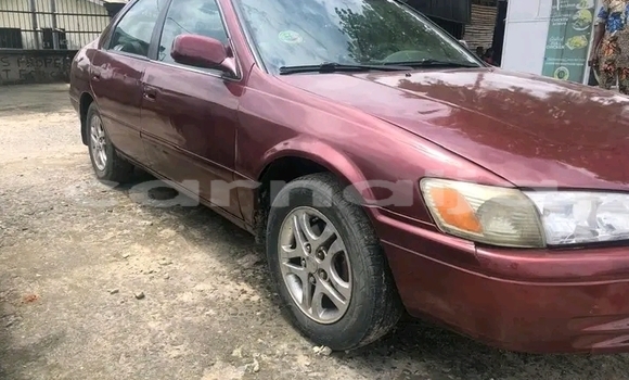 Acheter Occasion Voiture Toyota Camry Rouge à Abuja, État de Lagos Acheter Occasion Voiture Toyota Camry Rouge à Abuja, État de Lagos