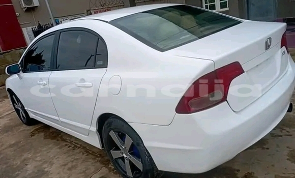 Acheter Occasion Voiture Honda Civic Blanc à Abuja, État de Lagos Acheter Occasion Voiture Honda Civic Blanc à Abuja, État de Lagos