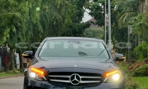 Acheter Occasion Voiture Mercedes-Benz CLS250 Noir à Abuja, État de Lagos Acheter Occasion Voiture Mercedes-Benz CLS250 Noir à Abuja, État de Lagos