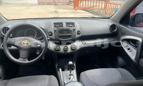 Acheter Occasion Voiture Toyota RAV4 Rouge à Abigi, État d'Ogun Acheter Occasion Voiture Toyota RAV4 Rouge à Abigi, État d'Ogun
