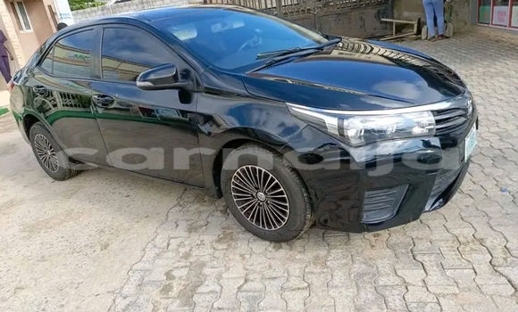 Acheter Occasion Voiture Toyota Corolla Noir à Abuja, État de Lagos Acheter Occasion Voiture Toyota Corolla Noir à Abuja, État de Lagos