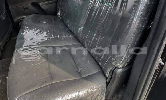 Acheter Occasion Voiture Toyota Hilux Noir à Abuja, État de Lagos Acheter Occasion Voiture Toyota Hilux Noir à Abuja, État de Lagos