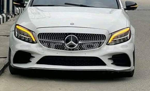 Acheter Occasion Voiture Toyota Aqua Blanc à Lagos, État de Lagos Acheter Occasion Voiture Toyota Aqua Blanc à Lagos, État de Lagos