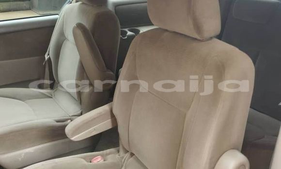 Buy Used Toyota Sienna Red Car in Abuja in Lagos State Buy Used Toyota Sienna Red Car in Abuja in Lagos State