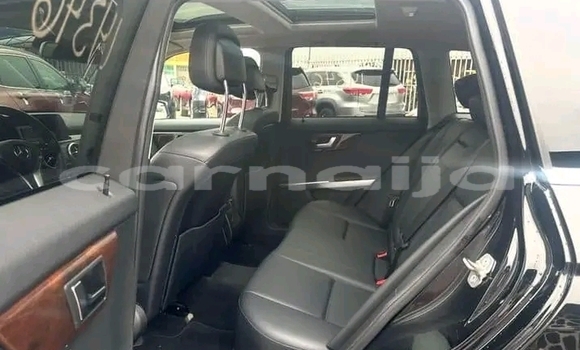 Acheter Occasion Voiture Mercedes-Benz GLC 250D Noir à Abuja, État de Lagos Acheter Occasion Voiture Mercedes-Benz GLC 250D Noir à Abuja, État de Lagos