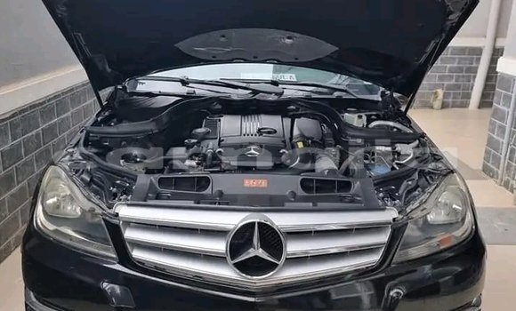Buy Used Mercedes-Benz C250 coupe Black Car in Abuja in Lagos State
