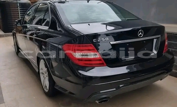 Acheter Occasion Voiture Mercedes-Benz C250 coupe Noir à Abuja, État de Lagos Acheter Occasion Voiture Mercedes-Benz C250 coupe Noir à Abuja, État de Lagos