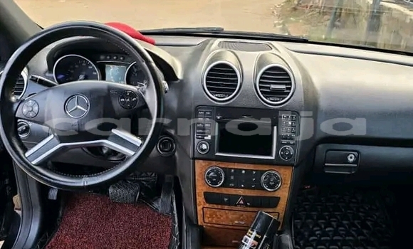 Acheter Occasion Voiture Mercedes-Benz M–Class Noir à Abuja, État de Lagos Acheter Occasion Voiture Mercedes-Benz M–Class Noir à Abuja, État de Lagos