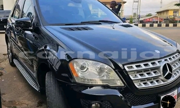 Acheter Occasion Voiture Mercedes-Benz M–Class Noir à Abuja, État de Lagos Acheter Occasion Voiture Mercedes-Benz M–Class Noir à Abuja, État de Lagos