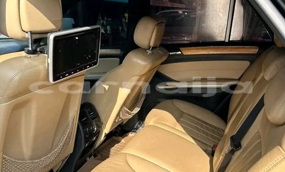 Acheter Occasion Voiture Lexus ES 300 Noir à Abuja, État de Lagos Acheter Occasion Voiture Lexus ES 300 Noir à Abuja, État de Lagos