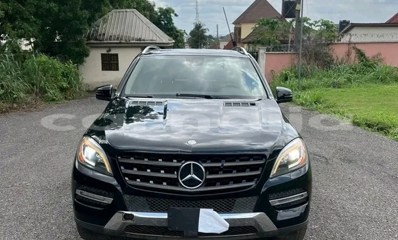 Acheter Occasion Voiture Mercedes-Benz ML–Class Noir à Abuja, État de Lagos Acheter Occasion Voiture Mercedes-Benz ML–Class Noir à Abuja, État de Lagos