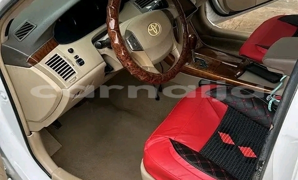 Acheter Occasion Voiture Toyota Avalon Blanc à Abuja, État de Lagos Acheter Occasion Voiture Toyota Avalon Blanc à Abuja, État de Lagos