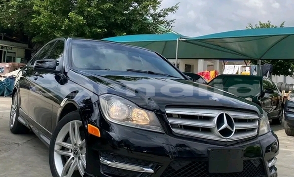 Buy Used Mercedes-Benz C-klasse Black Car in Abudu in Edo Buy Used Mercedes-Benz C-klasse Black Car in Abudu in Edo