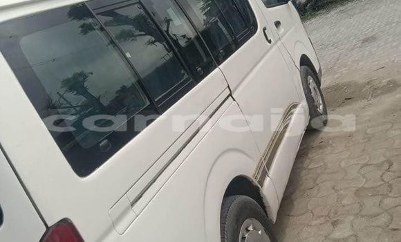 Acheter Occasion Voiture Hummer H1 Blanc à Abak, État d'Akwa Ibom Acheter Occasion Voiture Hummer H1 Blanc à Abak, État d'Akwa Ibom