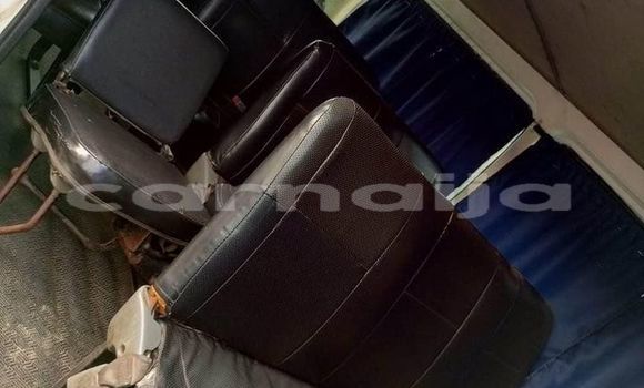 Acheter Occasion Voiture Hummer H1 Blanc à Abak, État d'Akwa Ibom Acheter Occasion Voiture Hummer H1 Blanc à Abak, État d'Akwa Ibom