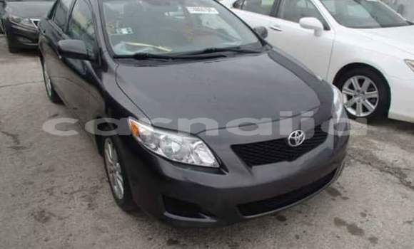 Acheter Import Voiture Toyota Corolla Noir à Abeokuta, État d'Ogun Acheter Import Voiture Toyota Corolla Noir à Abeokuta, État d'Ogun