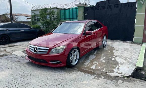Acheter Occasion Voiture Mercedes-Benz C–Class Rouge à Abuja, État de Lagos Acheter Occasion Voiture Mercedes-Benz C–Class Rouge à Abuja, État de Lagos