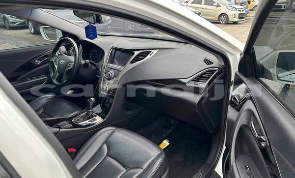 Buy Used Hyundai Elantra White Car in Abuja in Lagos State Buy Used Hyundai Elantra White Car in Abuja in Lagos State