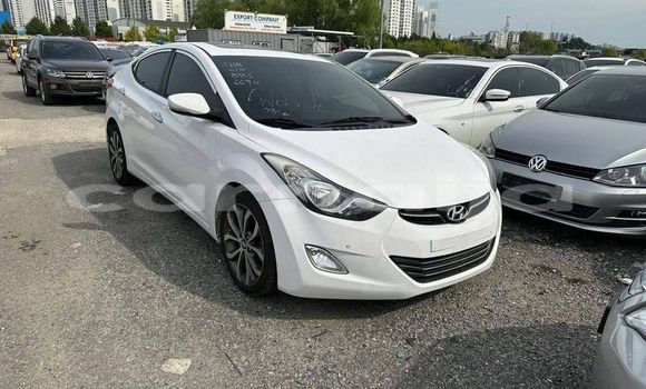 Buy Used Hyundai Elantra White Car in Abuja in Lagos State Buy Used Hyundai Elantra White Car in Abuja in Lagos State