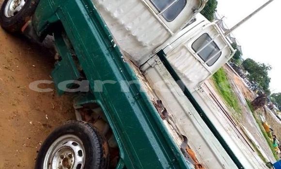 Acheter Occasion Utilitaire Hino 300 Series Autre à Abuja, État de Lagos Acheter Occasion Utilitaire Hino 300 Series Autre à Abuja, État de Lagos