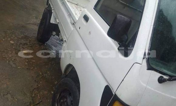 Acheter Occasion Voiture Piaggio Porter Blanc à Abagana, État d'Anambra Acheter Occasion Voiture Piaggio Porter Blanc à Abagana, État d'Anambra