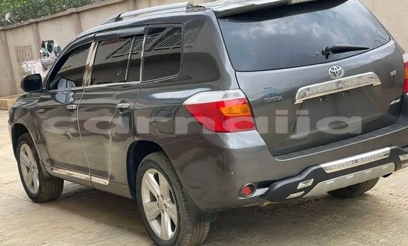 Buy Used Toyota Highlander Black Car in Abudu in Edo Buy Used Toyota Highlander Black Car in Abudu in Edo
